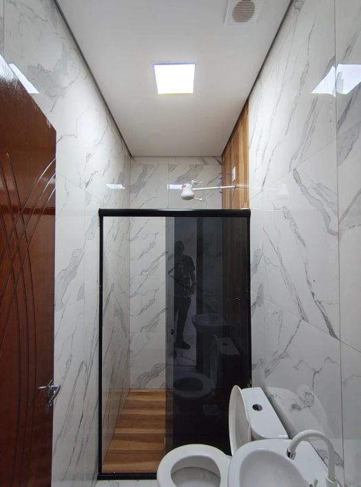 Excelente Casa Moderna na Estancia Planaltina/ 677m² .