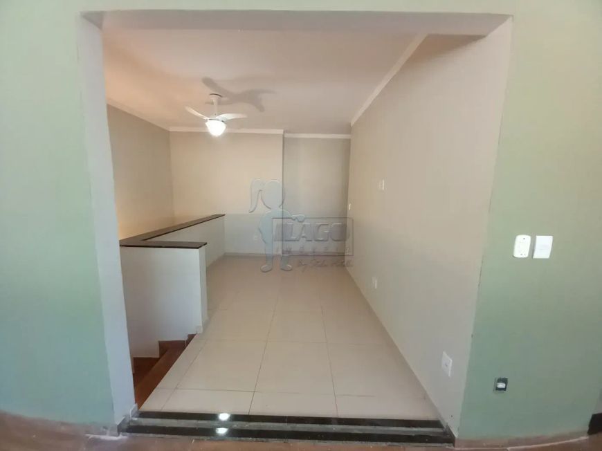 Casa de 296m² com 03 quartos para locação e venda em condomínio - Loteamento Santa Marta