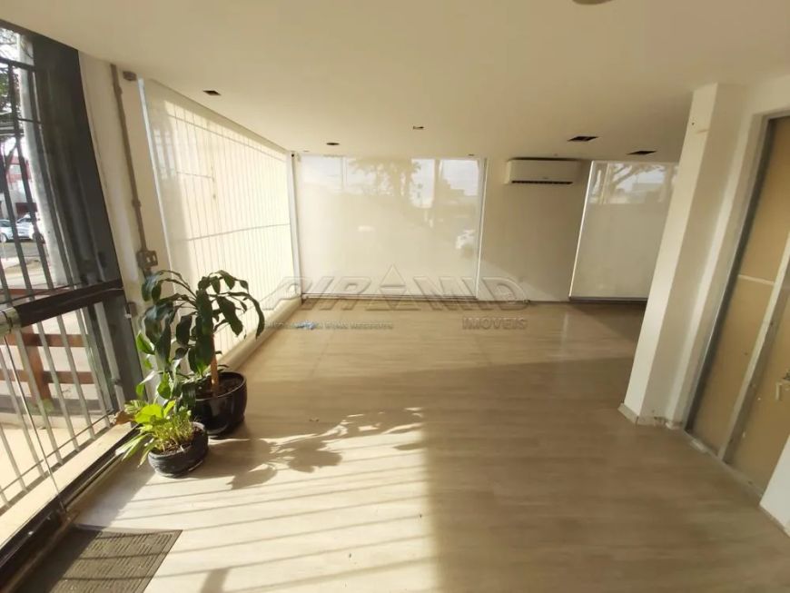 Casa Padrão em Ribeirão Preto