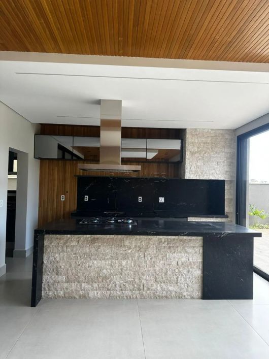 Casa condomínio 5 suítes para venda e locação no condomínio Reserva Santa Luísa, 400 m², Bonfim Paul