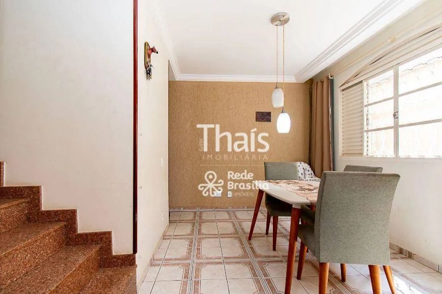 QS 12 conjunto 8 Riacho Fundo 1 Casa com 5 Quartos 2 suites hidromassagem churrasqueira