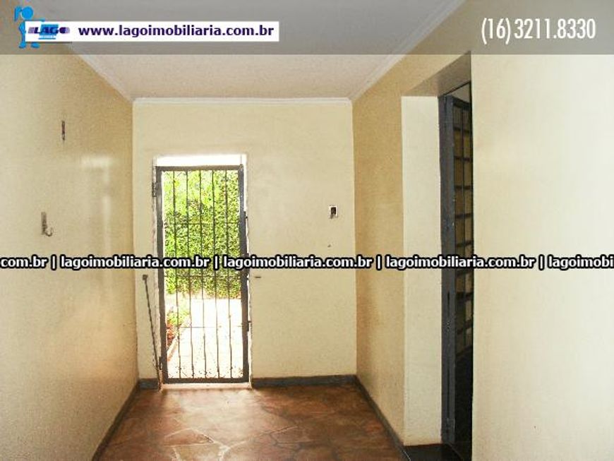 Comercial padrão Casa comercial em Ribeirão Preto