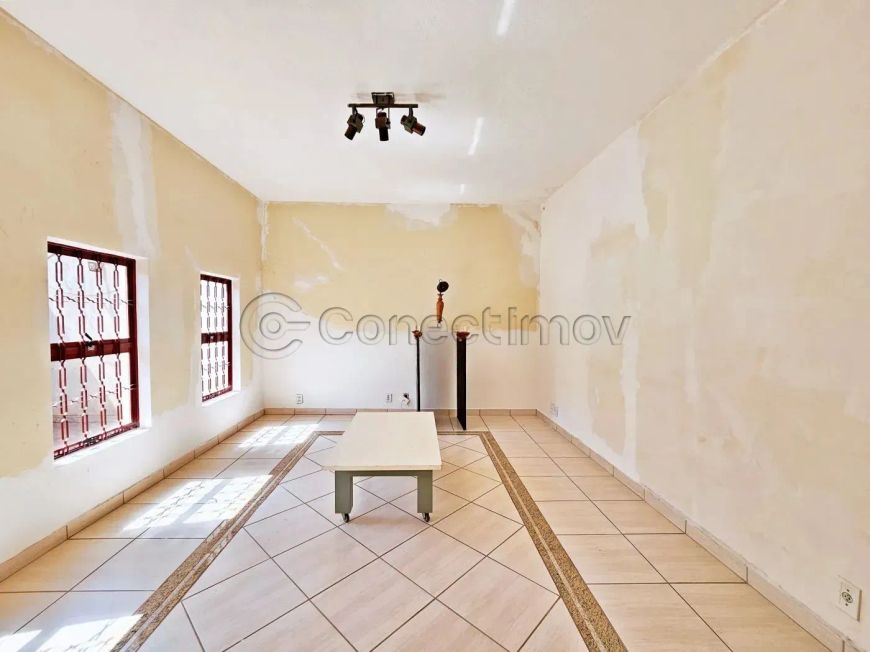 Casa Padrão em Ribeirão Preto