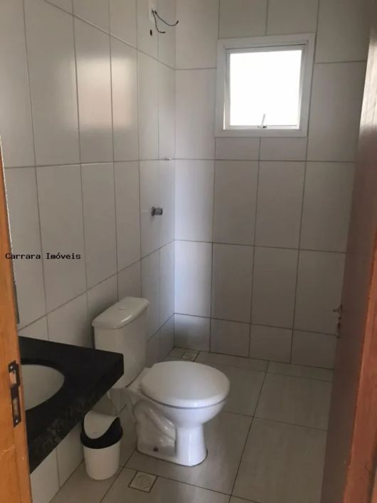 Apartamento para Locação em Uberlândia, Tubalina, 2 dormitórios, 1 suíte, 2 banheiros, 1 vaga