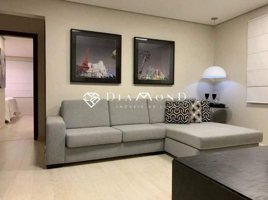 Apartamento à venda, 3 quartos, 3 suítes, 2 vagas, Osvaldo Rezende - Uberlândia/MG