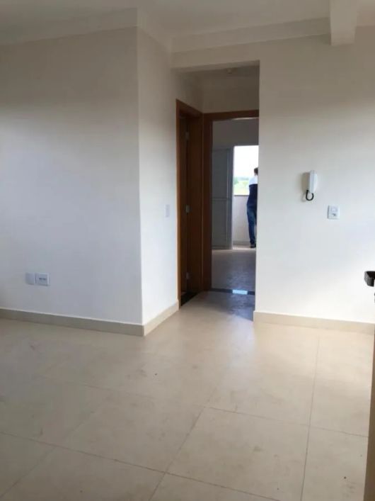 Apartamento para Venda em Uberlândia, Jardim Europa, 2 dormitórios, 1 banheiro, 1 vaga