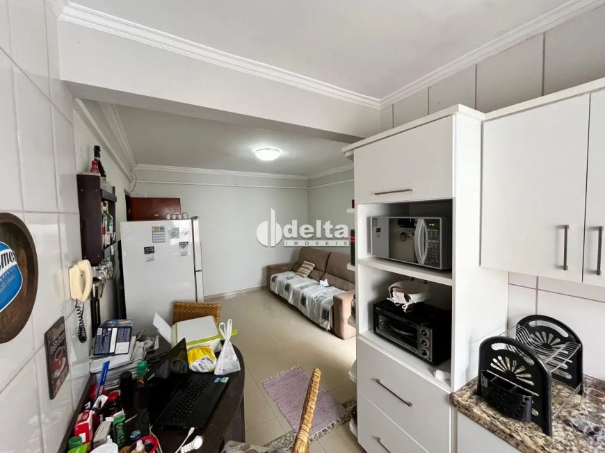 Apartamento disponível para venda no bairro Santa Mônica em Uberlândia-MG