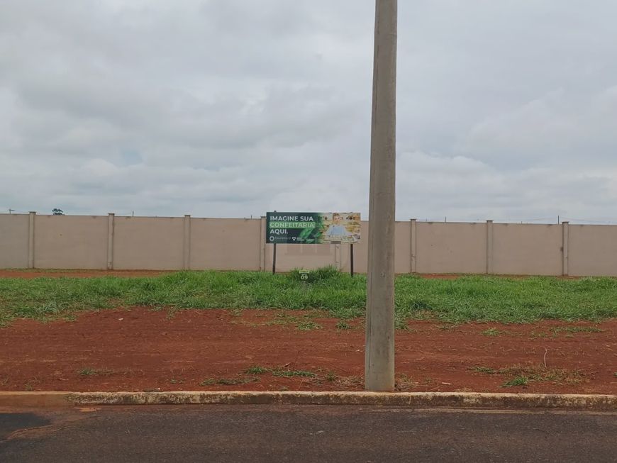 Terreno comercial à venda no bairro Grand Ville.