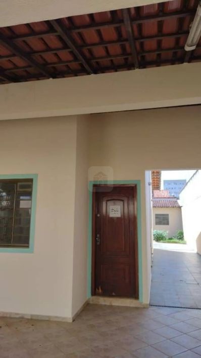 Casa Para Venda No Bairro Santa Mônica