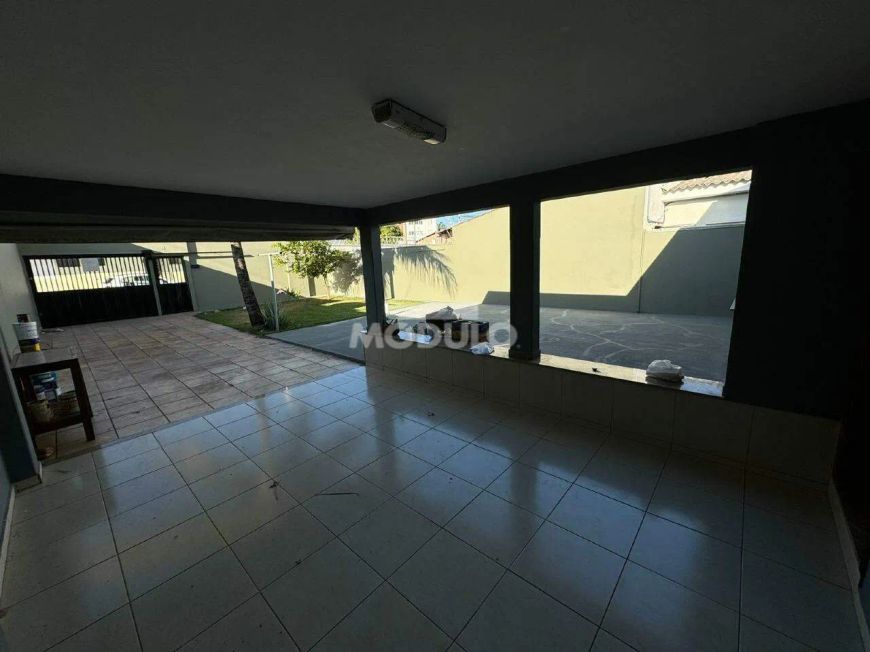 Excelente Casa com otima localizaçao no presidente Roosevelt