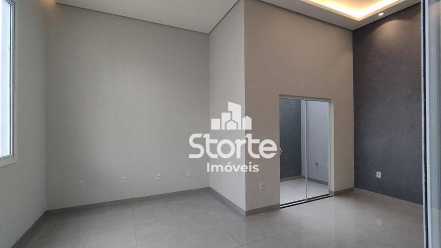 Casa com 3 dormitórios à venda, 116 m² por R$ 820.000,00 - Novo Mundo - Uberlândia/MG
