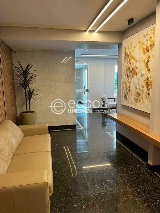 Apartamento à venda, 3 quartos, 1 suíte, Santa Mônica - Uberlândia/MG
