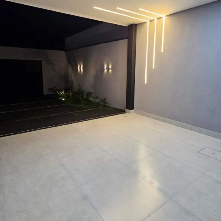 Casa à venda, 3 quartos, 1 suíte, 3 vagas, Jardim Botânico - Uberlândia/MG