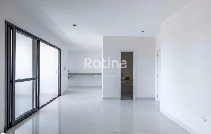 A venda apto alto padrão, ótima localização no bairro Finotti