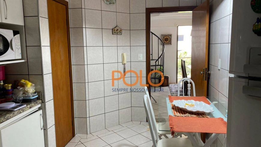 Cobertura com 3 dormitórios à venda, 170 m² por R$ 861.000,00 - Santa Mônica - Uberlândia/MG
