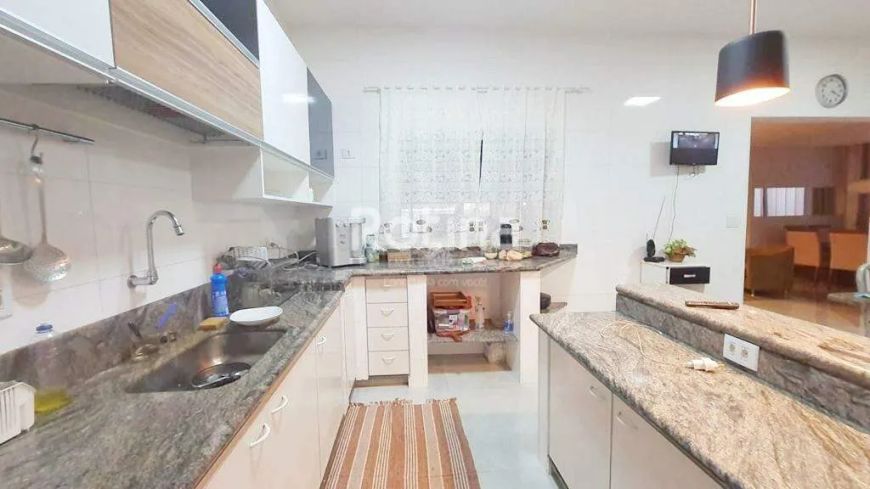 Casa à venda, 3 quartos, Jaraguá - Uberlândia/MG - Rotina Imobiliária