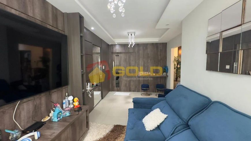 Casa para Venda em Uberlândia, Laranjeiras, 4 dormitórios, 2 suítes, 4 banheiros, 5 vagas