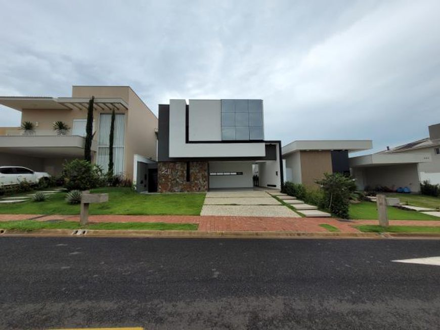 Casa em Condomínio à venda, 3 quartos, 3 suítes, 4 vagas, CONDOMÍNIO VARANDA SUL - UBERLANDIA/MG