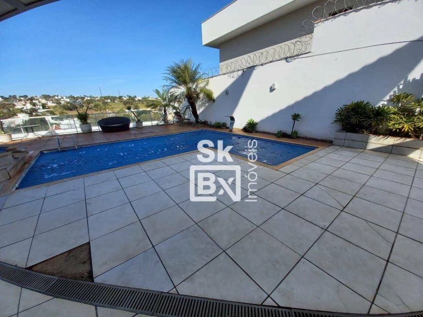Casa com 5 quartos sendo 3 suítes à venda, 830 m² por R$ 2.500.000 - Vigilato Pereira - Uberlândia/M