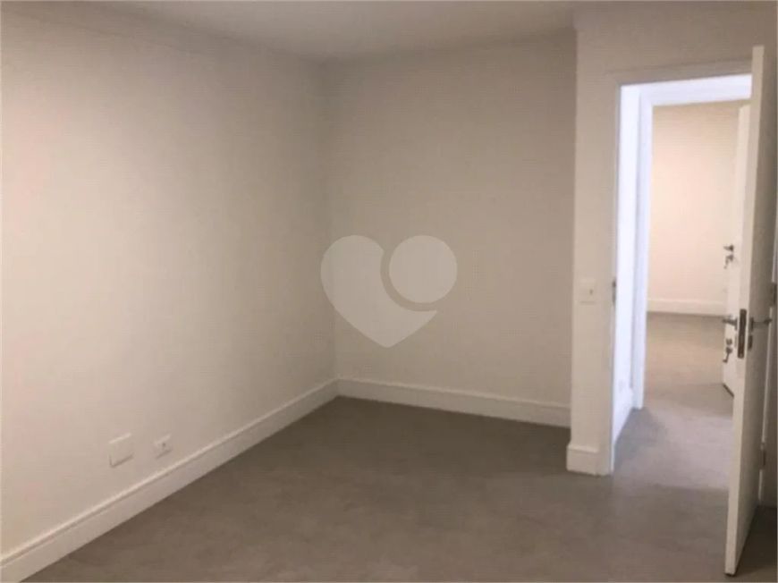 Apartamento com 3 quartos à venda em Paraíso - SP