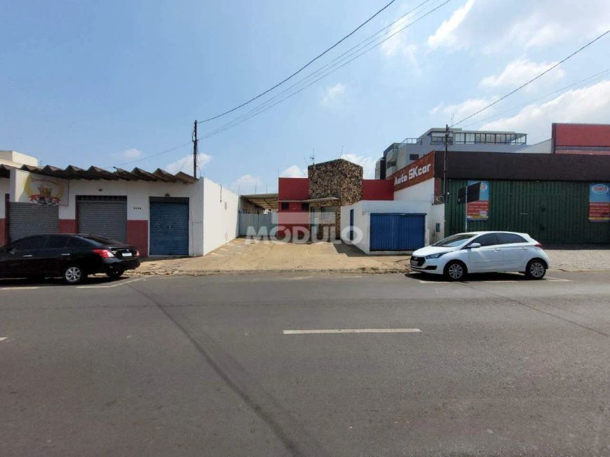 IMÓVEL COMERCIAL à venda, Custódio Pereira - Uberlândia/MG