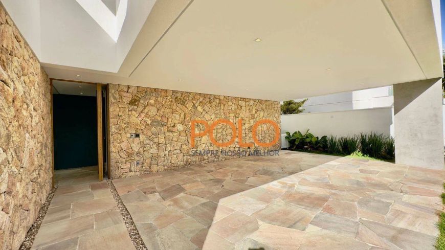Casa à venda no Condomínio Jardins Gênova em Uberlândia