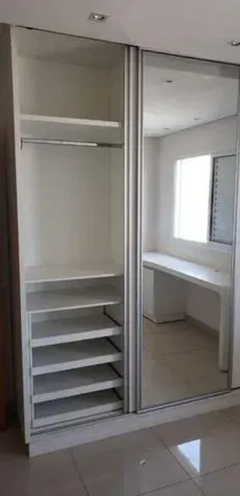 Apartamento para Venda em Uberlândia, Centro, 3 dormitórios, 3 suítes, 4 banheiros, 3 vagas
