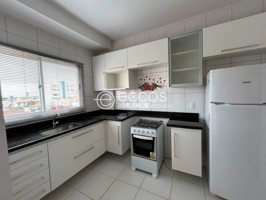 Apartamento à venda, 2 quartos, 1 suíte, 2 vagas, Saraiva - Uberlândia/MG