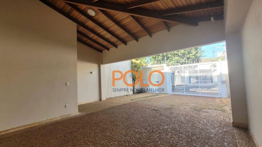 Casa à venda no Jardim Karaíba em Uberlândia/MG