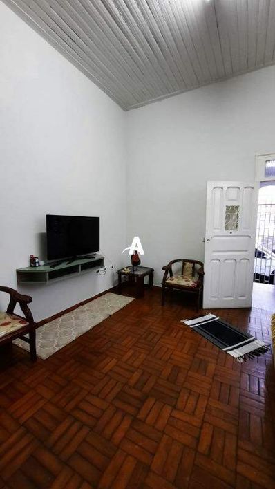 Casa Comercial com 170m² à venda no Martins