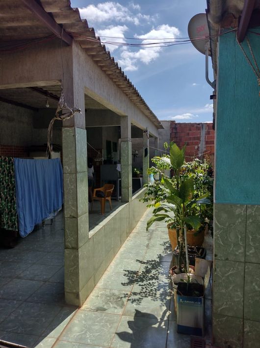 Casa trecho 01 lote de 200m2 ,próximo da garagem do p sul