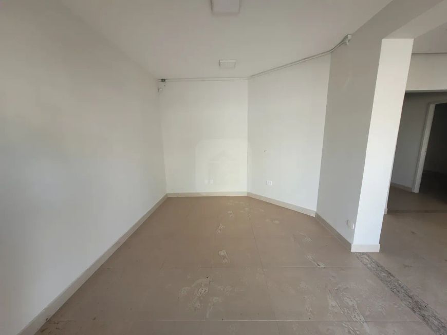 Prédio comercial para locação no bairro Centro