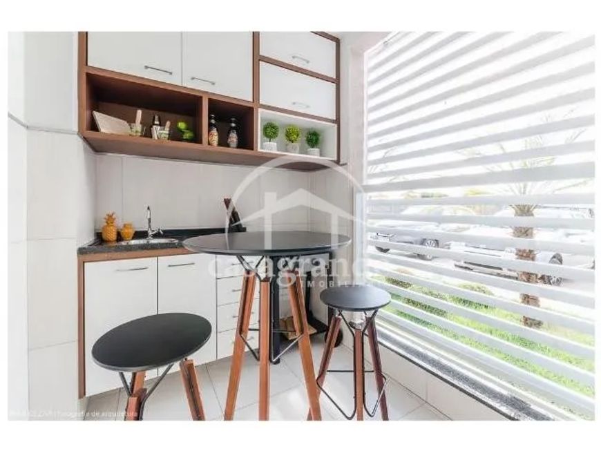 Venda Apartamento LARANJEIRAS