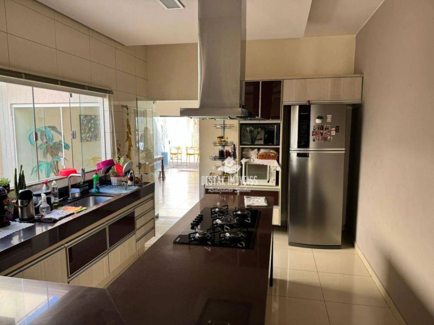 Casa à venda, 225 m² por R$ 1.100.000,00 - Tibery - Uberlândia/MG