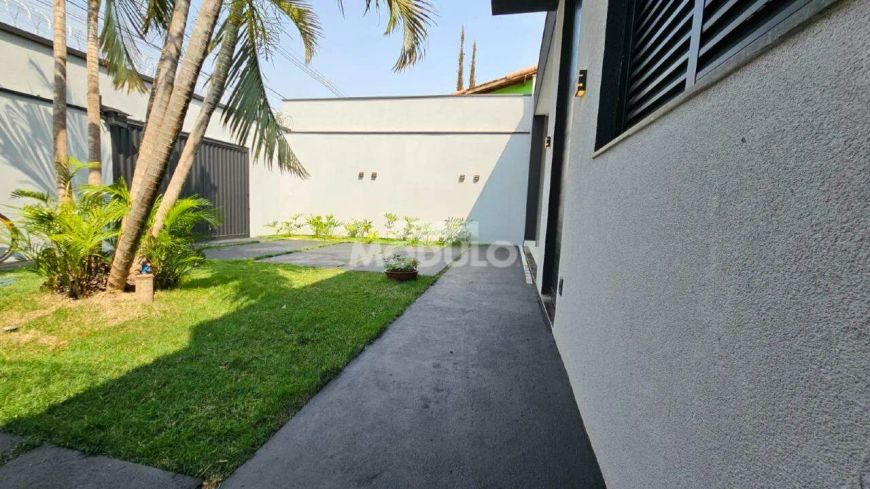 Casa com fino acabamento no Jardim Botanico