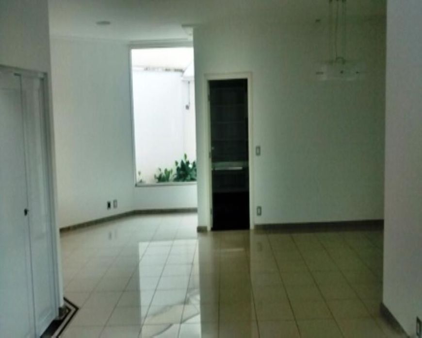 Casa de condomínio térrea para venda com 284 metros quadrados com 3 suite Zona Sul Uberlândia