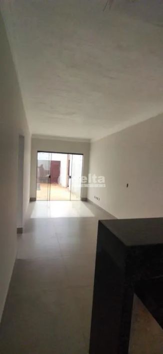 Casa residencial disponível para venda no bairro São Jorge em Uberlândia-MG