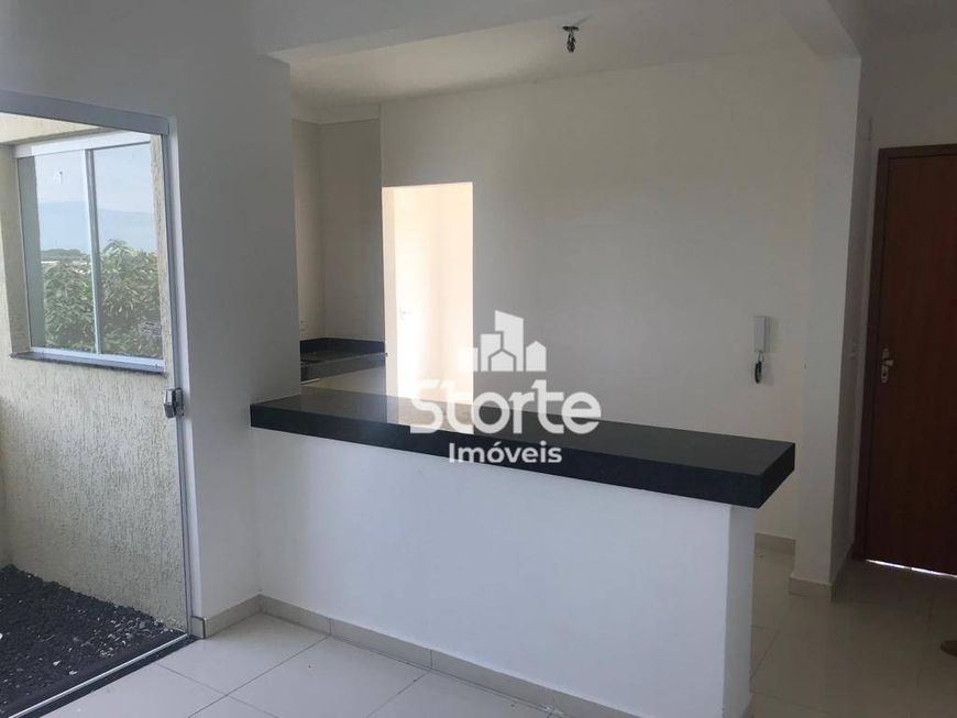 Apartamentos com 2 dormitórios à venda, 51 m² por R$ 200.000 - Santa Rosa - Uberlândia/MG