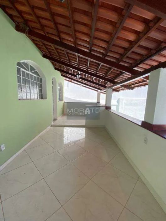 Casa Ampla e Espaçosa