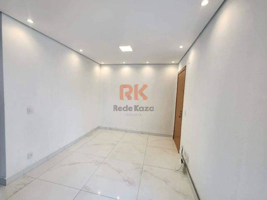 Apartamento para aluguel, 2 quartos, 1 vaga, Chácaras Reunidas Santa Terezinha - Contagem/MG