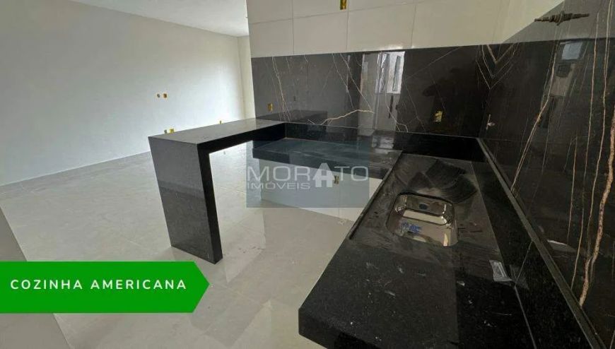 Casa 3 quartos sendo 1 suíte e 2 vagas no bairro vale das Orquídeas em Contagem.