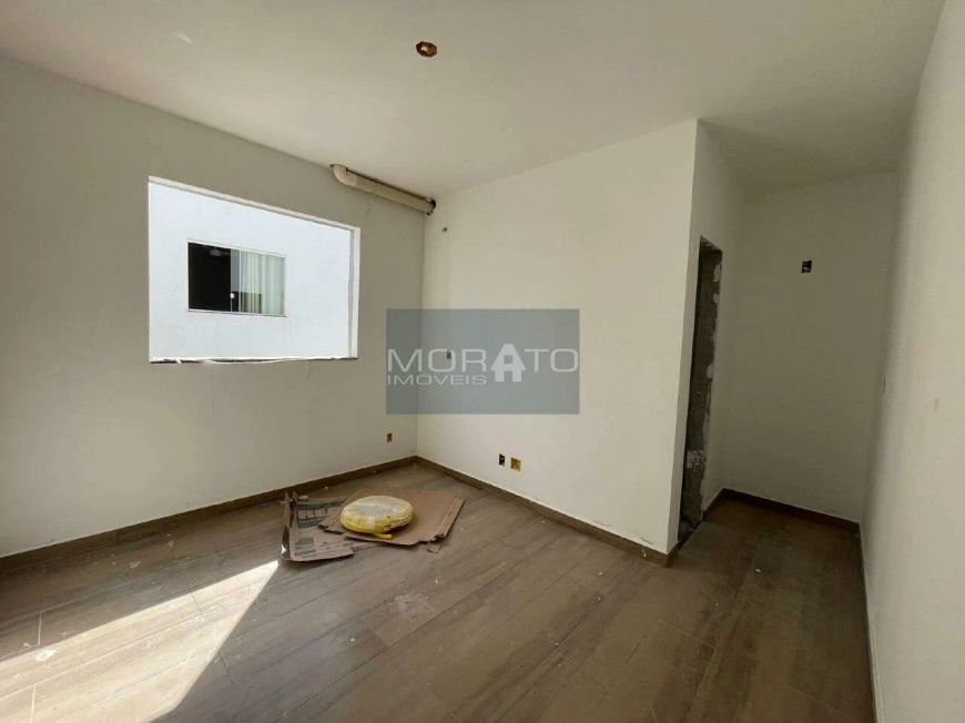 Cobertura à venda, 2 quartos, 2 vagas, Vale das Orquídeas - Contagem/MG