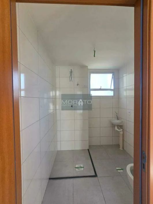 More em um Condomínio Resort Prédio com elevador em Contagem