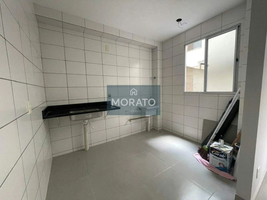 Área privativa 2 Quartos, 1 Vaga. Cabral- Contagem.