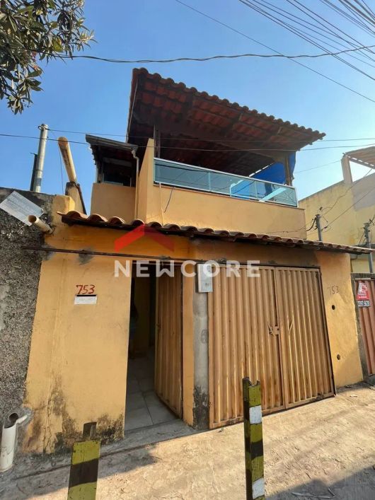 Casa em Rua Refinaria Cubatão - Petrolândia - Contagem/MG