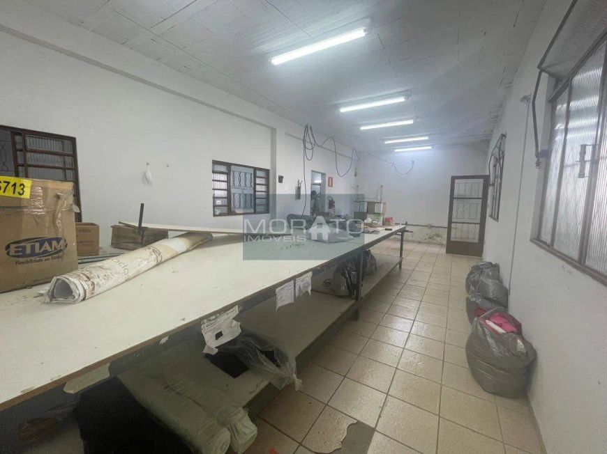 Casa para fins comerciais contagem