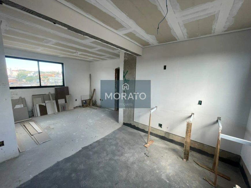 Cobertura 3 Quartos, 1 Suíte, 2 Vagas. Novo Riacho- Contagem.