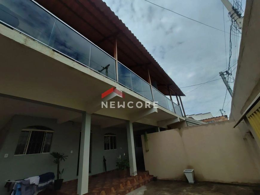 Casa em Rua Jordania - Pedra Azul - Contagem/MG
