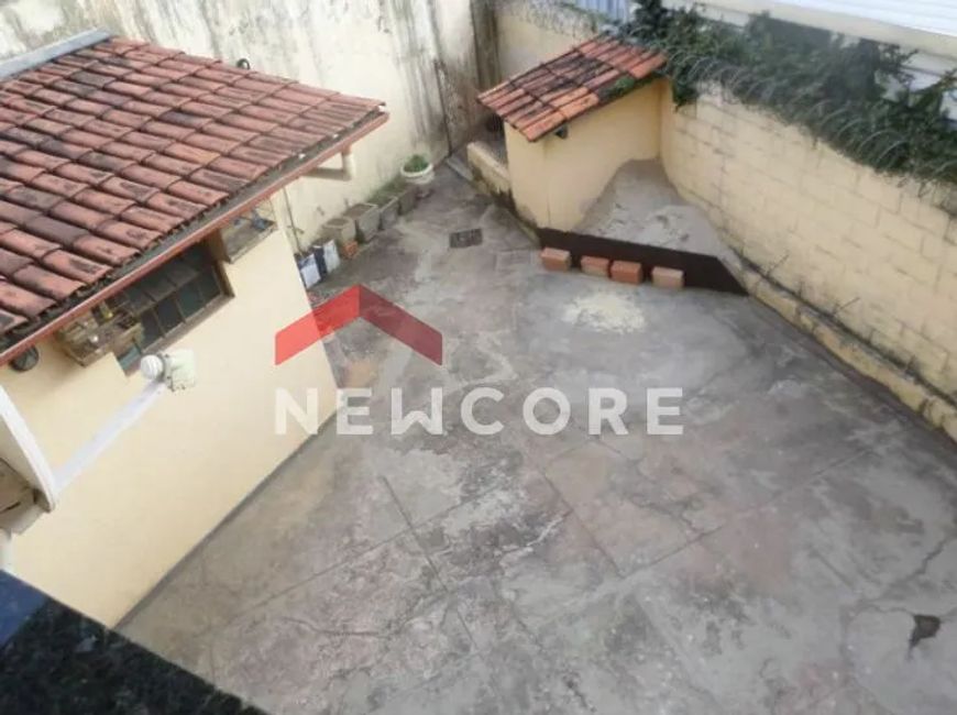 Casa em Rua Caxambu - Jardim Balneário - Contagem/MG