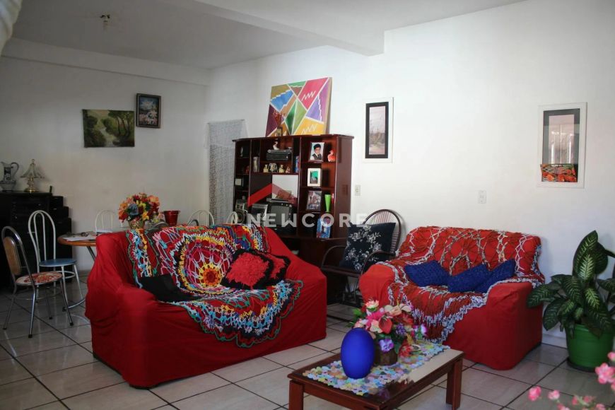 Casa em Rua Araçuai - Fonte Grande - Contagem/MG